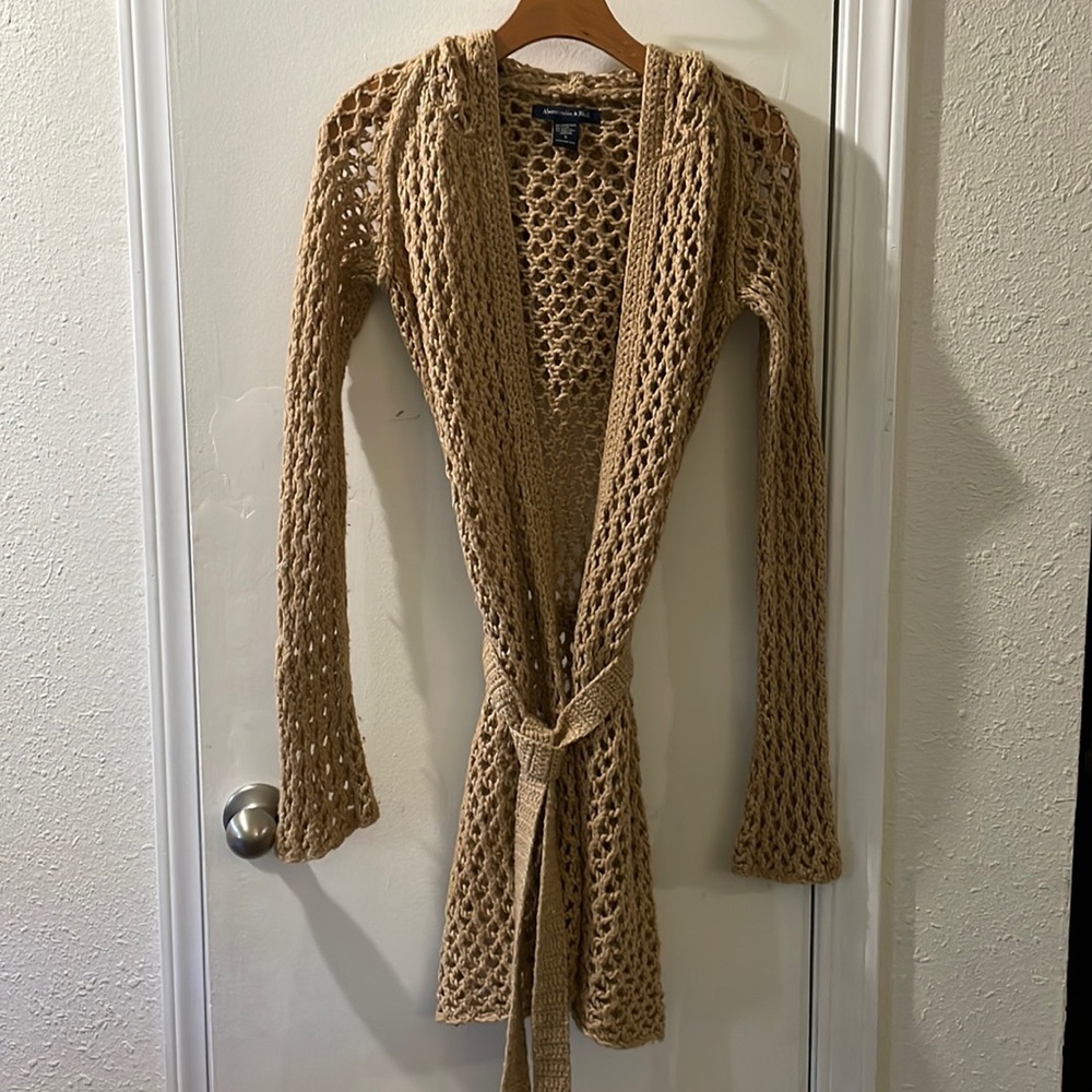 Women's Lambswool Crochet Hooded Sweater